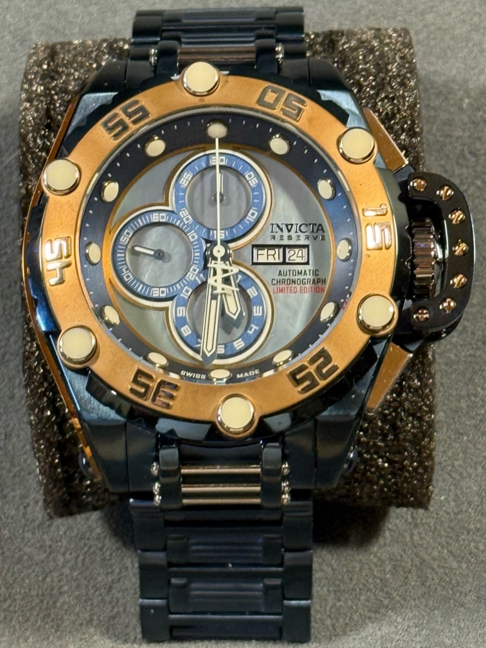 Invicta Flying Fox 43042 Limited Edition 052/125 Automatic Chronograph Watch